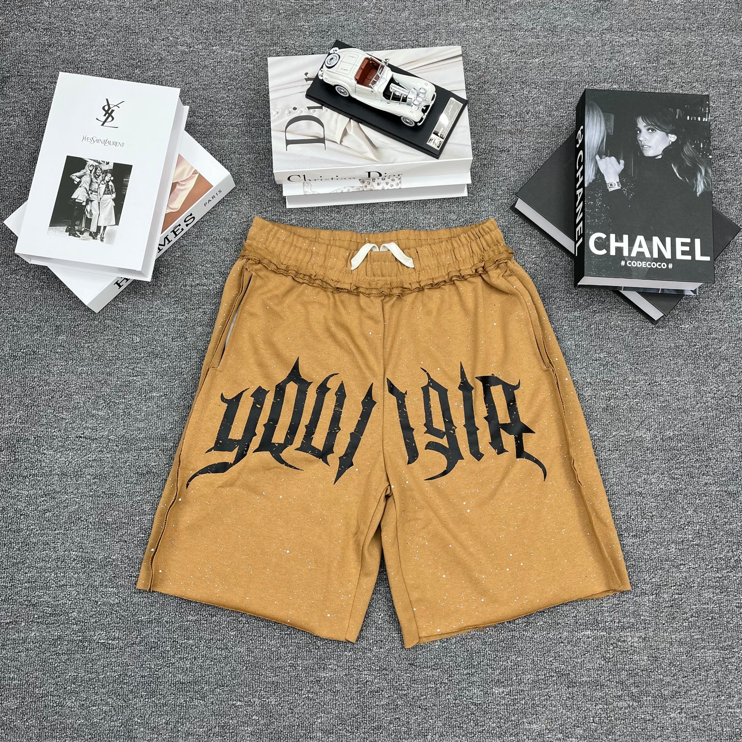 Wholesale men's casual pants monochrome single style minimum order of 20 pieces