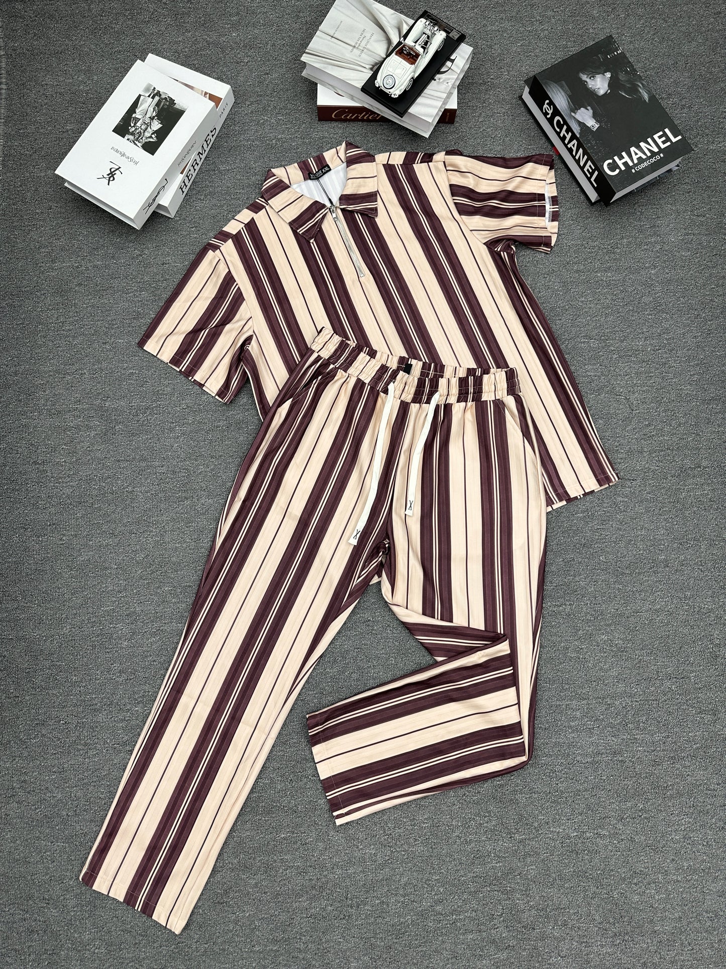 Men's Casual Two-Piece Summer Set Solid Color Collar Short-Sleeved Zipper Pant Suit Breathable
